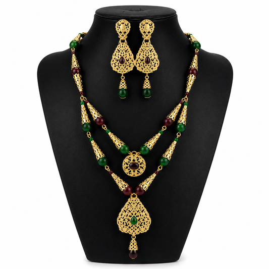 Conjunto de joyería árabe Reina Andalusí - Collar multicapa dorado con piedras verdes y granates inspirado en La Alhambra